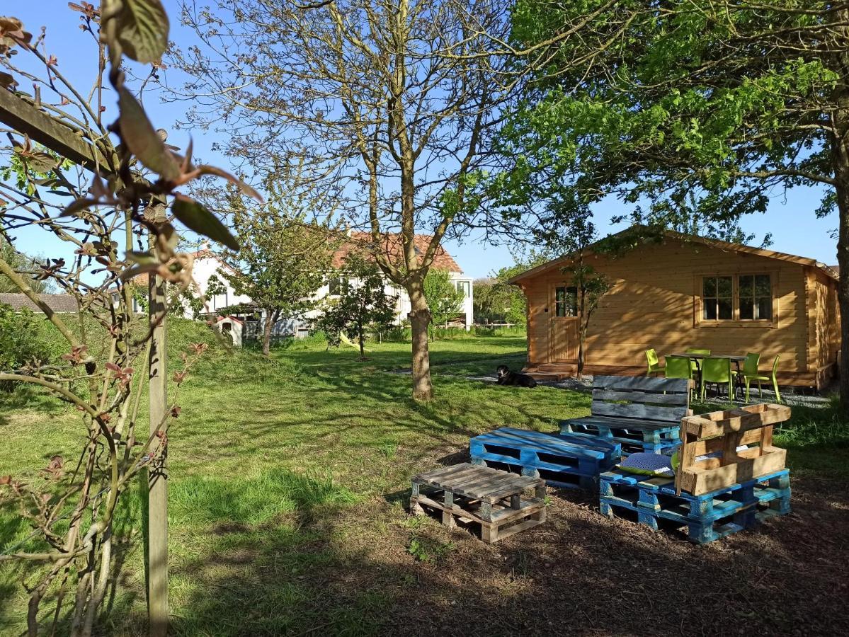 Gite Les Chalets Du Fliers Verton Meubles De Tourisme Classes 2 Etoiles Berck 外观 照片