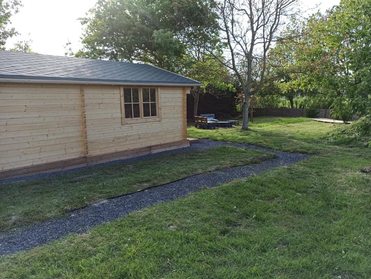 Gite Les Chalets Du Fliers Verton Meubles De Tourisme Classes 2 Etoiles Berck 外观 照片