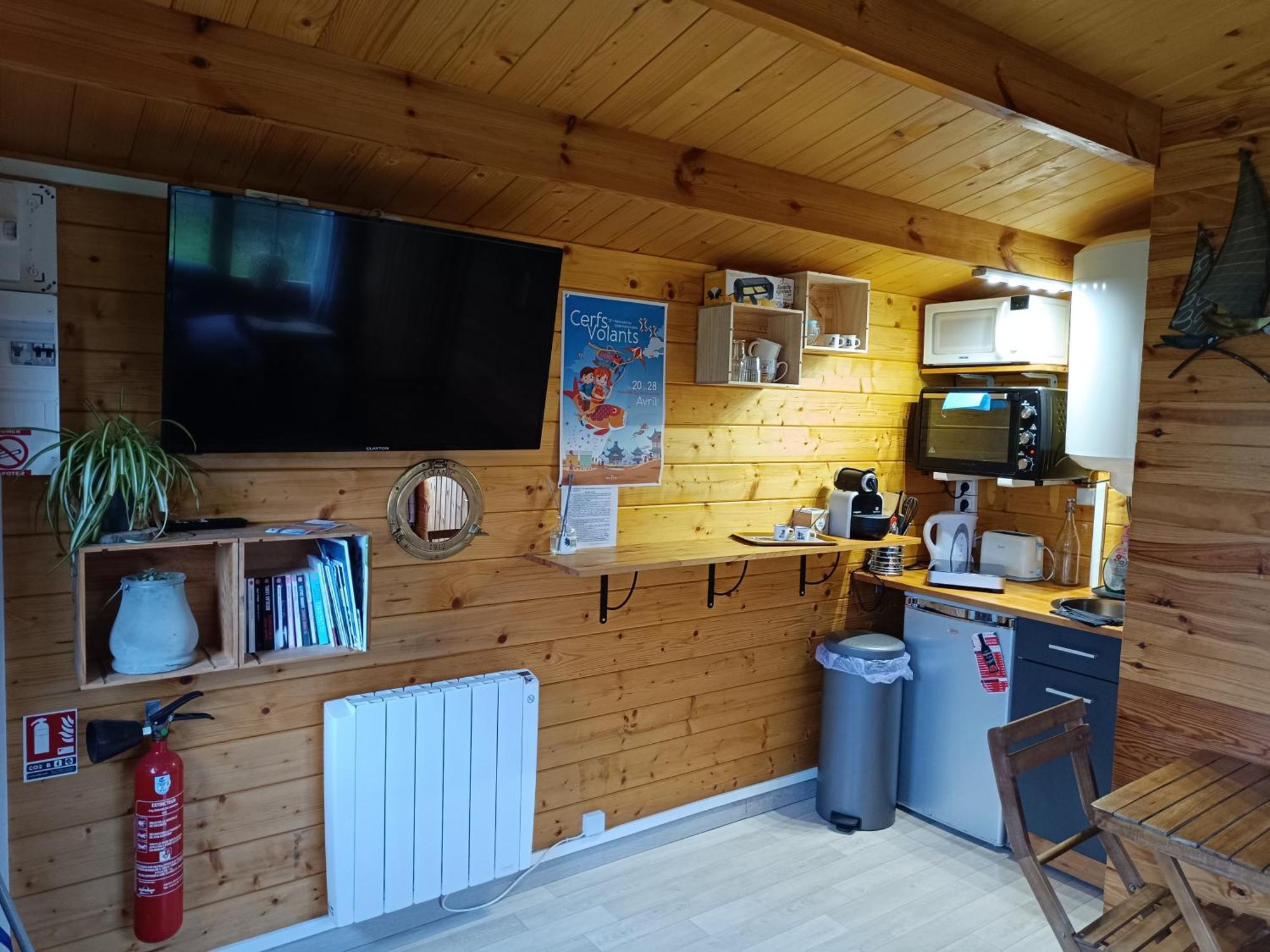 Gite Les Chalets Du Fliers Verton Meubles De Tourisme Classes 2 Etoiles Berck 客房 照片